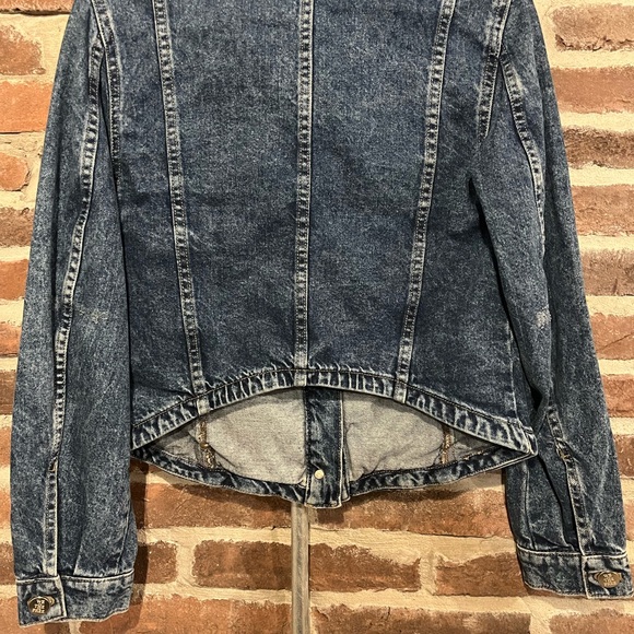 NWT Free People Jade Denim Jacket Size XS - Picture 9 of 15